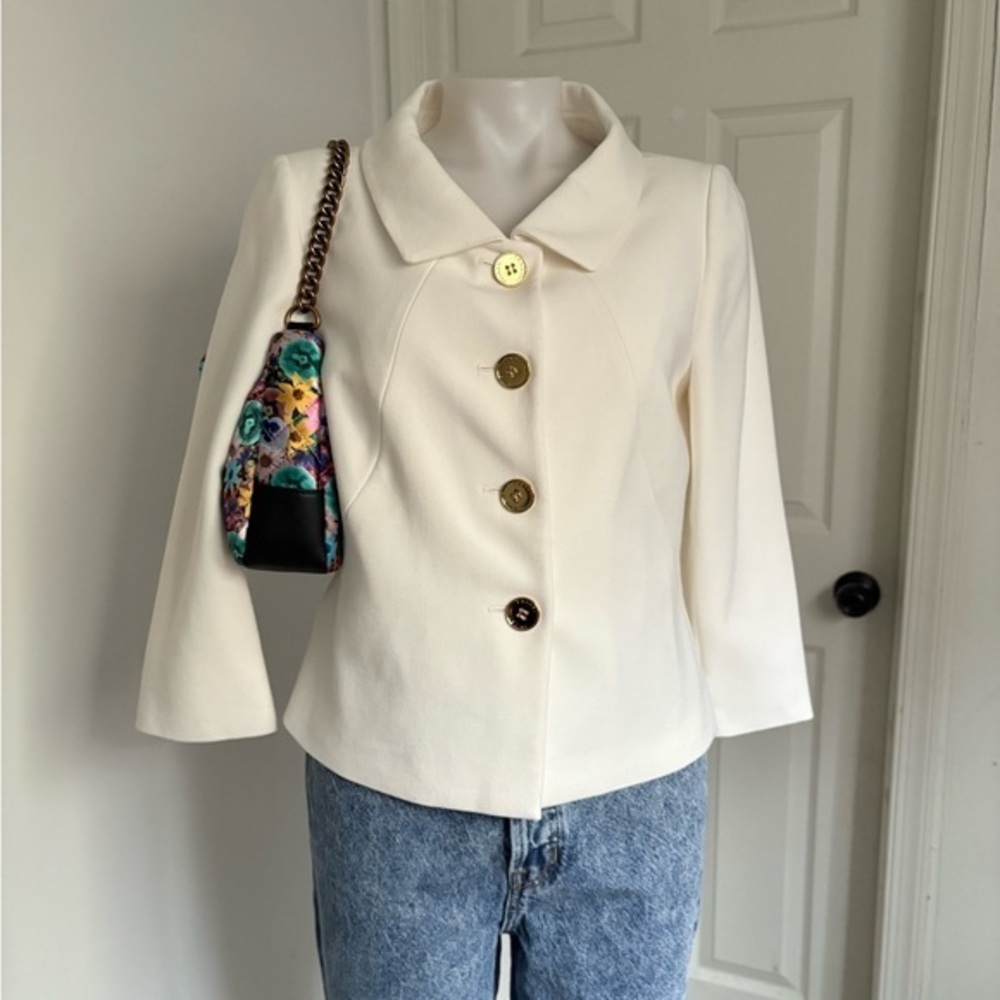 Elegant White Women's Jacket